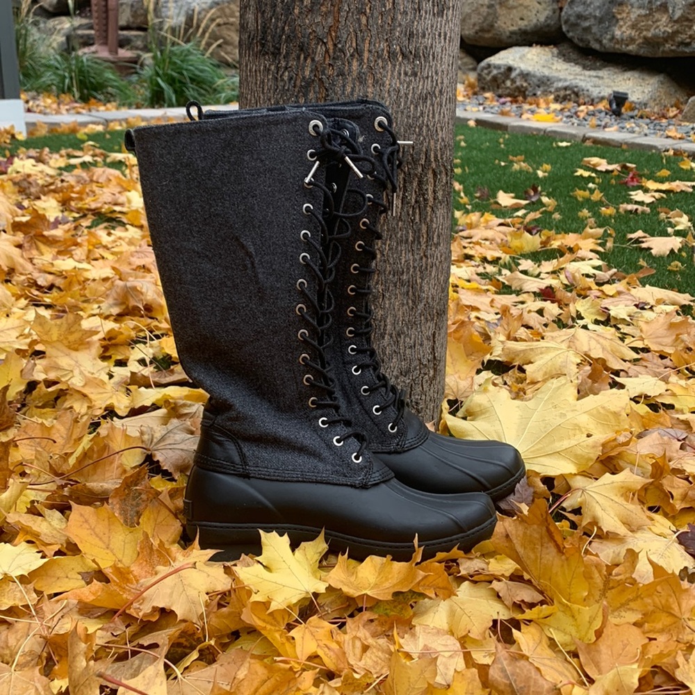 Rain boots